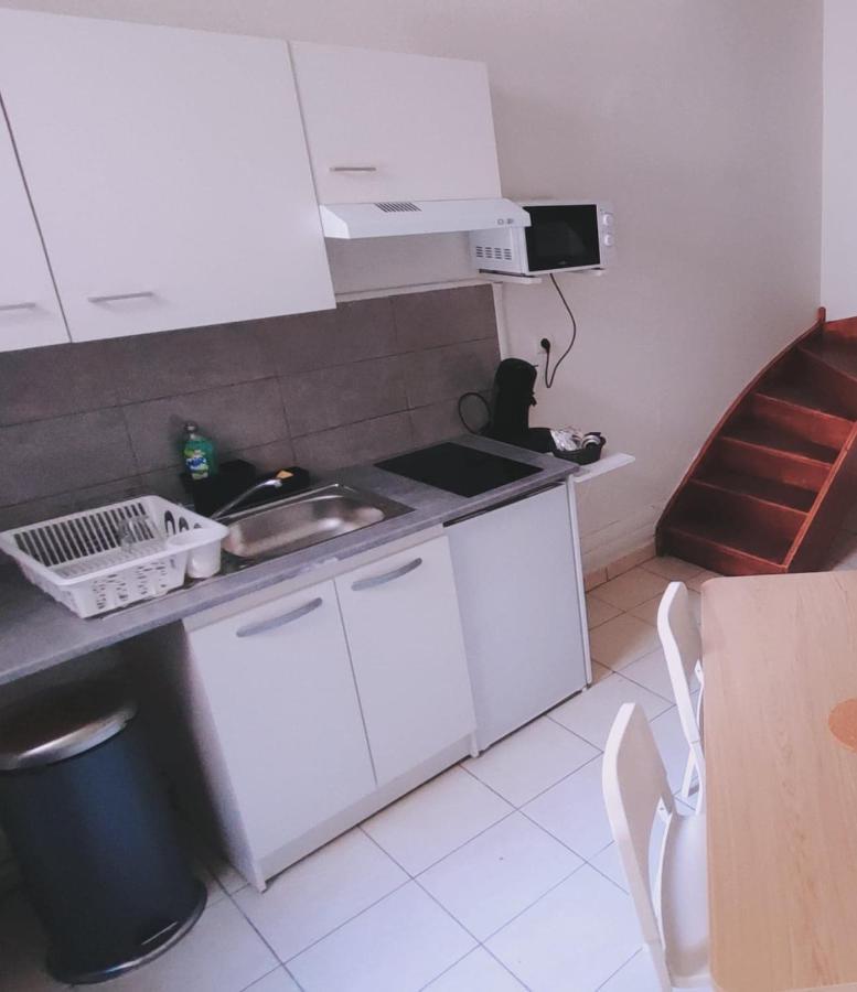 Appartement Cosy En Centre Centre-Ville . . . Ним Екстериор снимка